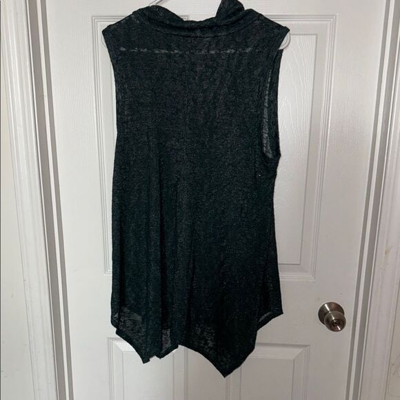 Apt.9 women's Sleeveless METALIC asymmetrical hem Top Xl EUC - Picture 8 of 9